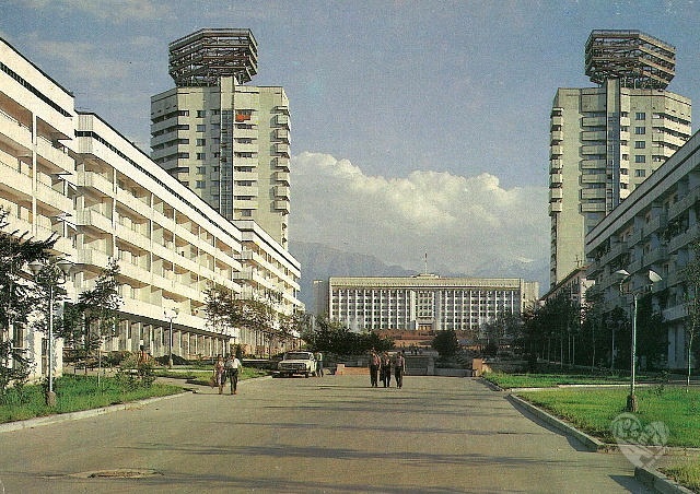 Вид на новую площадь,1983-год.