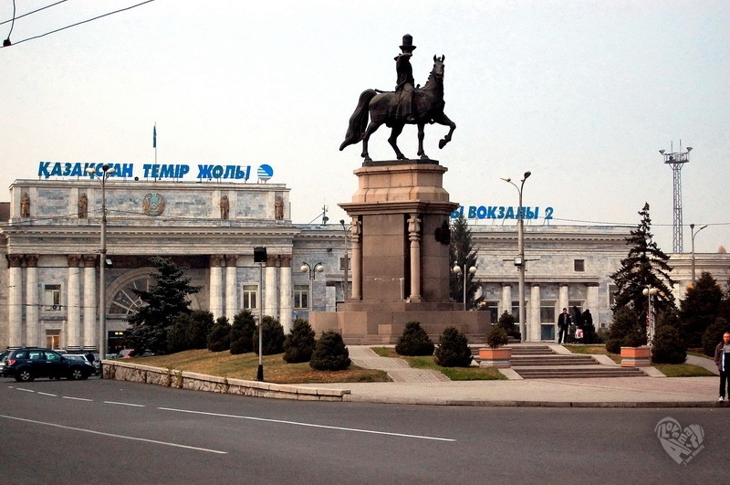 Вокзал Алма-Ата-2. Построен в 1939 году